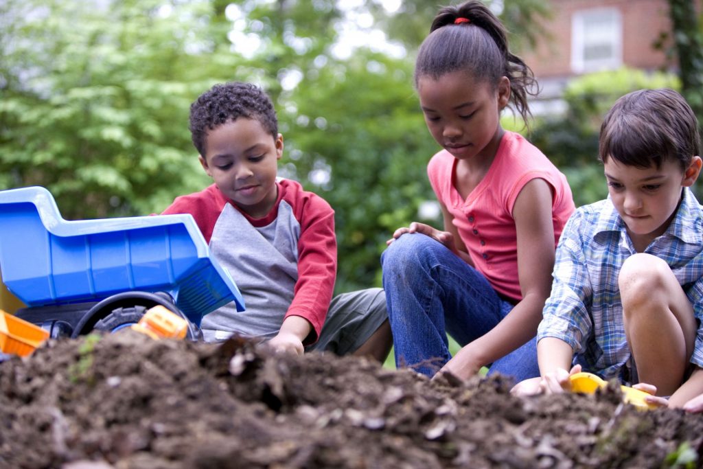 Giving Kids Outside Time - Why is it Important? - NOLA Family Magazine